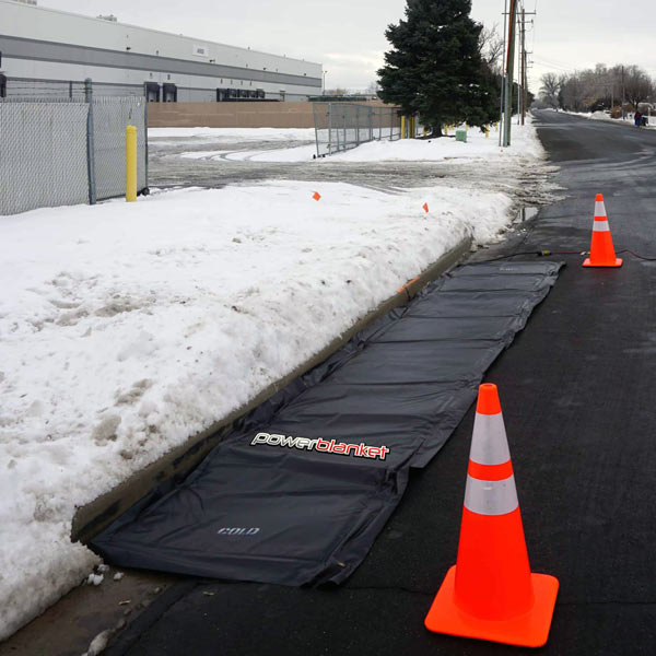 Heated Concrete Curing Blankets